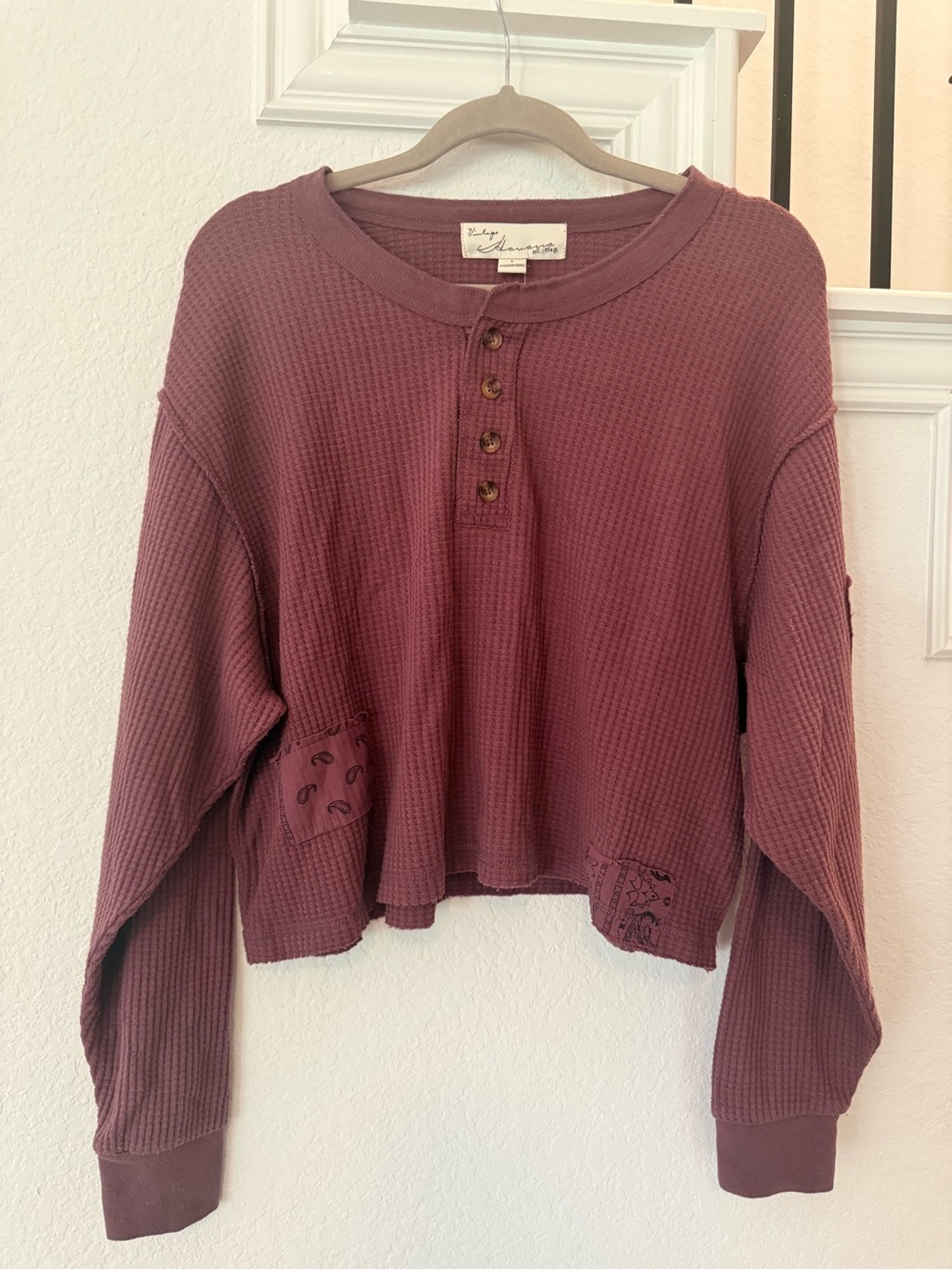 Vintage Havana Mauve Waffle-Knit Henley Sweatshirt